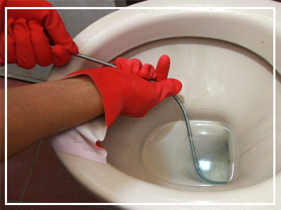 LIMPEZA DE SANITÁRIO